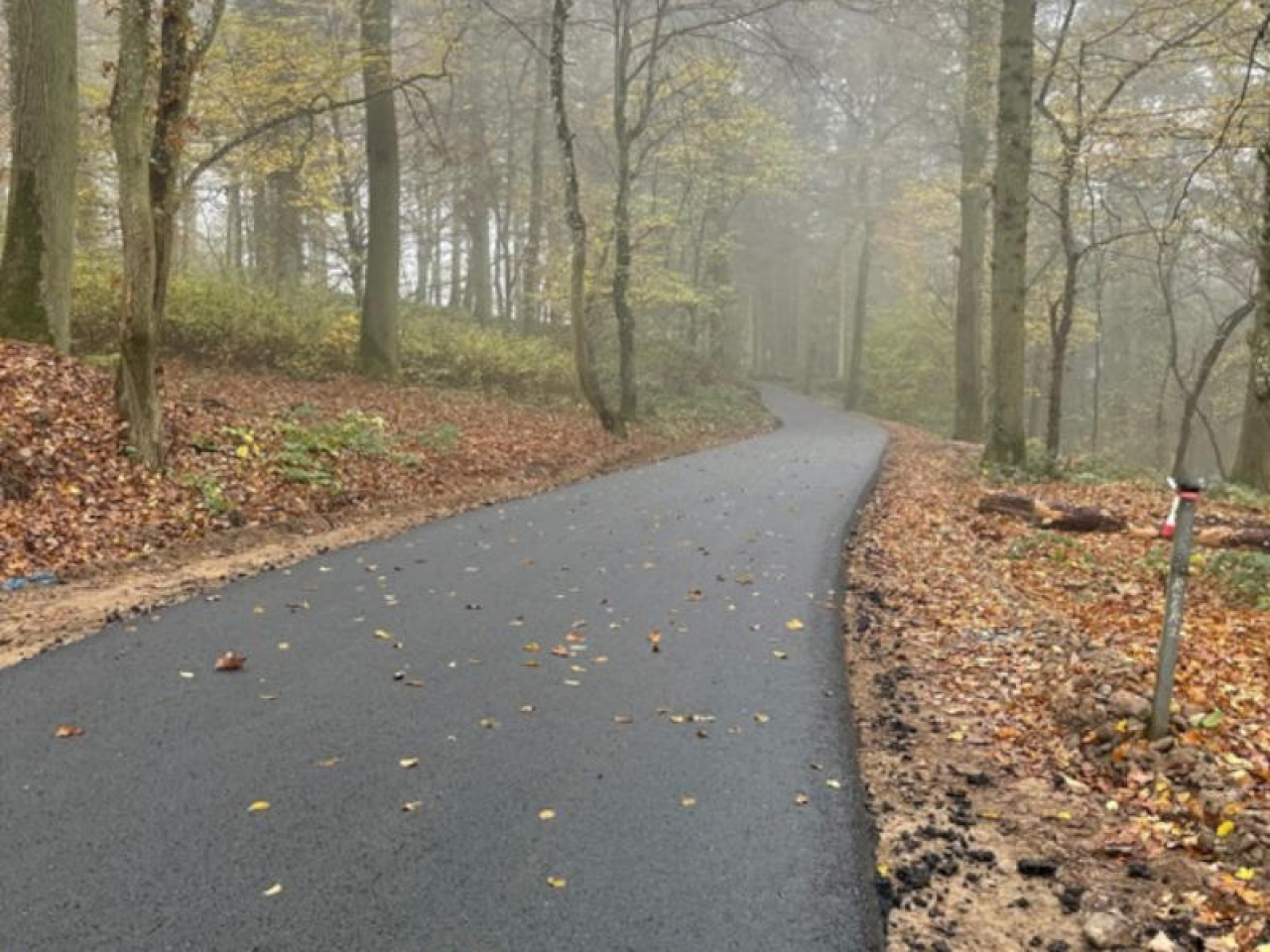 Neuer Radweg von Zell-Barl ins Tal.