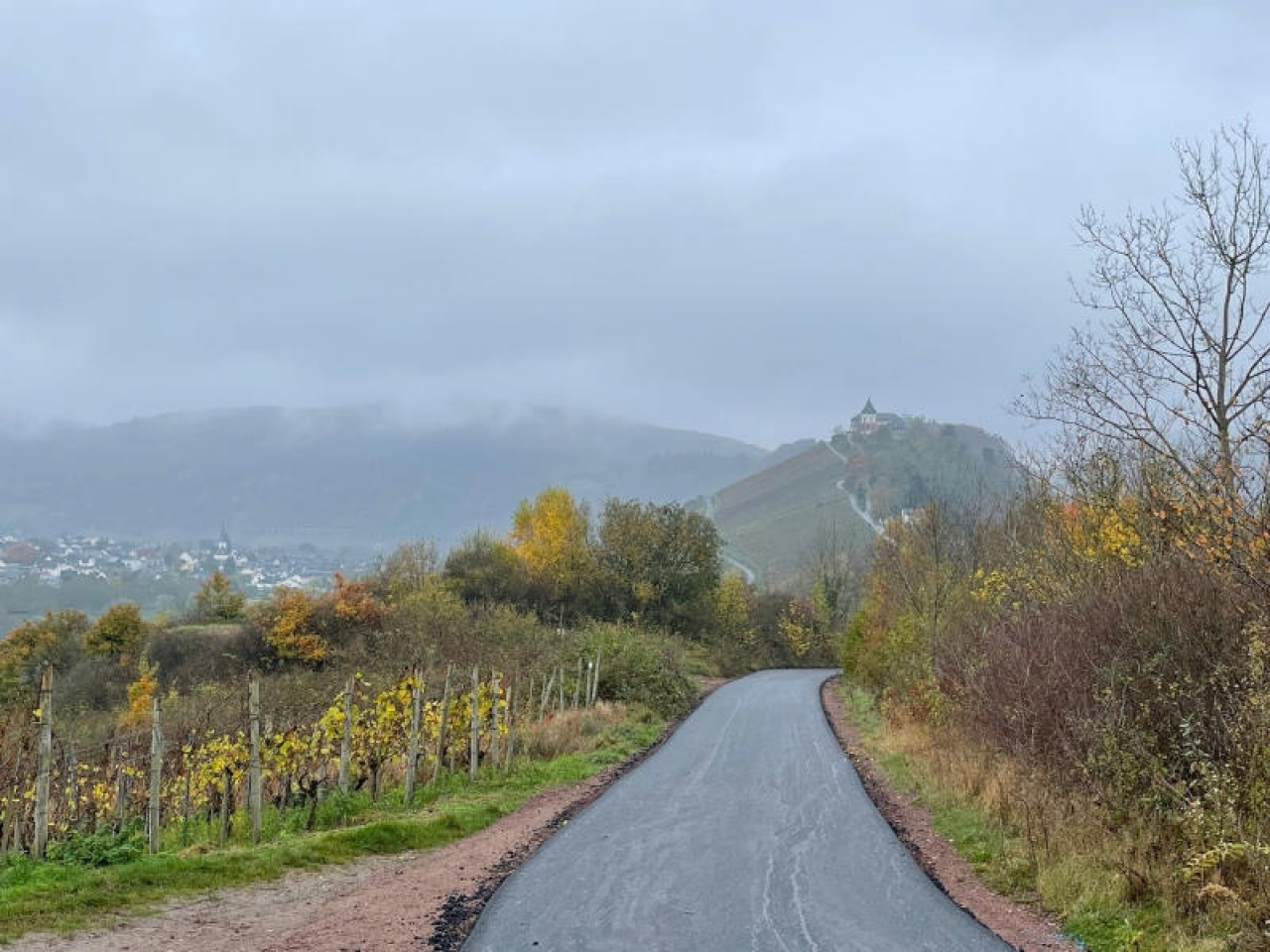 Neuer Radweg in Zell verbindet Stadtteil Barl mit dem Tal.